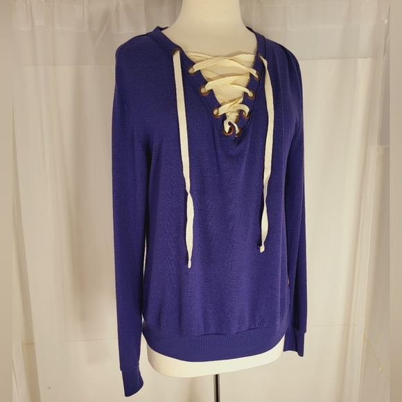 PEACE LOVE WORLD Lonsleeve Lace Up Shirt Small - Picture 8 of 9